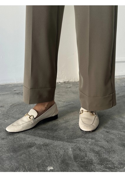 Haki Paça Detaylı Kemerli Pantolon fiyatları