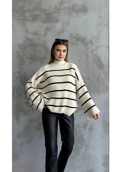 Çizgili Ispanyol Kol Triko Boğazlı Kazak Beyaz Elf fiyatları