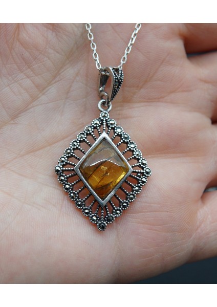 925 Ayar Gümüş Kehribar Kadın Kolye SK000148 modelleri