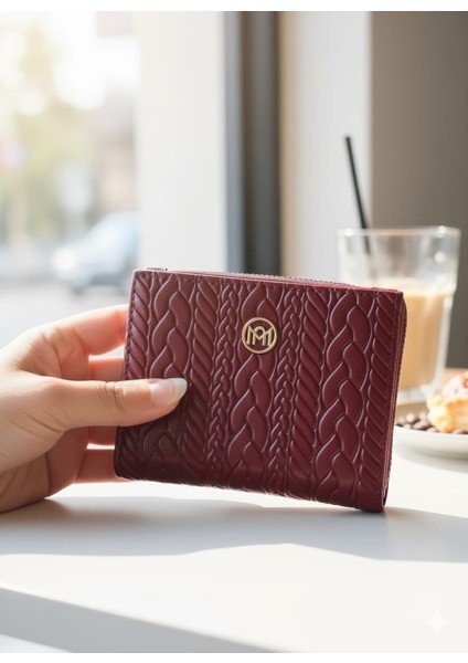 Kabartmalı Örgü Detaylı Orta Boy Fermuarlı Suni Deri Cüzdan Siyah modelleri