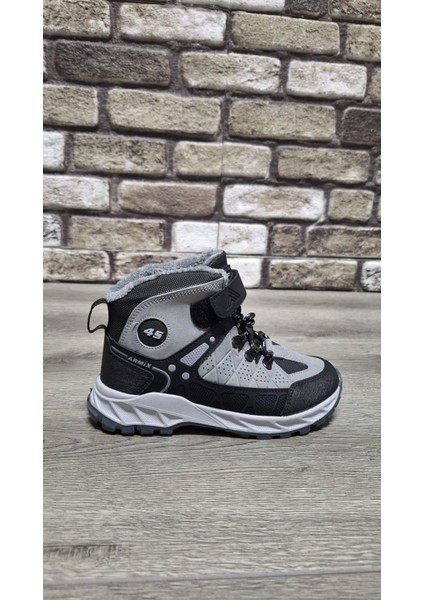 Rahat Içi Kürklü Outdoor Spor Bağcıklı Cırtlı Çocuk Botu modelleri