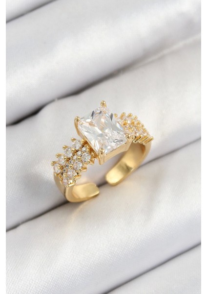 Bfs Pirinç Büyük Zirkon Taşlı Model Gold Renk Kadın Yüzük