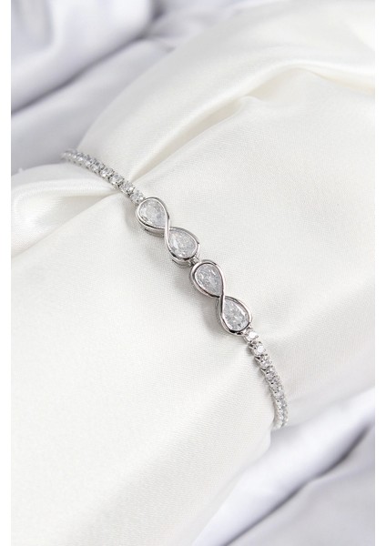 Bfs Pirinç Zirkon Taşlı Sonsuzluk Model Gümüş Renk Asansörlü Kadın Bileklik