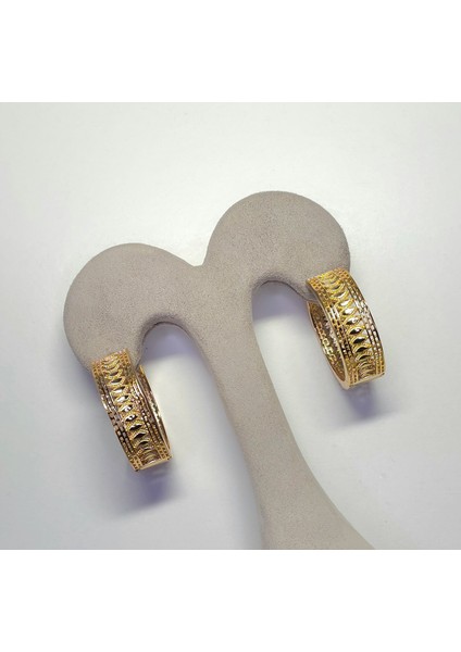 Çelik Geniş Bombeli Ajur Işlemeli Gold Renk Trend Halka Küpe fiyatları