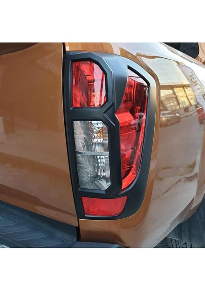 Roal Tunıng Navara NP300 Uyumlu Arka Stop Çerçevesi 2015-21