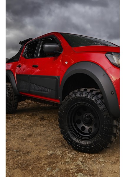 Roal Tunıng Nissan Navara Jumbo Kapı Kaplama Kabartma