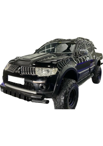 Roal Tunıng Mitsubishi L200 Triton Uyumlu Çamurluk Dodik Seti 2010-2014 Arası Modeller (Vidasız Model)