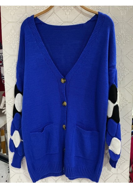 Kollarda Yuvarlak Renk Desenli Oversize Kadın Triko Hırka fiyatları