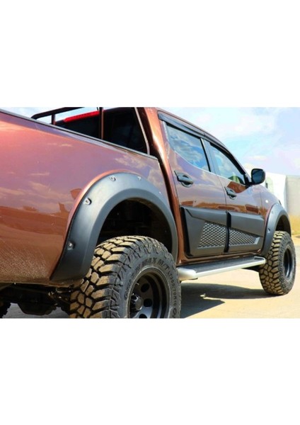 Roal Tunıng 2015+ Nissan Navara Vida Görünümlü Tek Depo Dodik Seti fırsatları