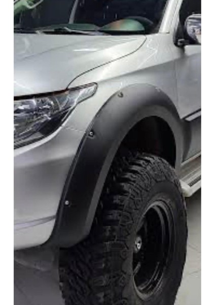 Roal Tunıng Mitsubishi L200 2015-2018 Dodik Set – Çamurluk Kaplama Kabartma