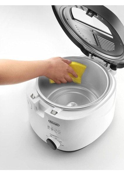 De’longhi Klasik 1 kg Fritöz – 1800W Güç , 1 kg Kapasite - 150–190°C, 2l Yağ Kapasitesi, Koku Filtresi, Kolay Temizlik modelleri