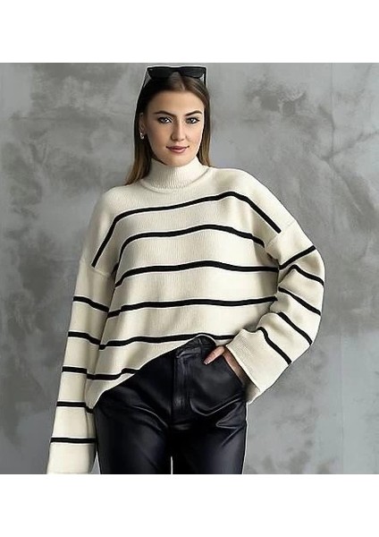 Çizgili Ispanyol Kol Triko Boğazlı Kazak Beyaz Elf modelleri