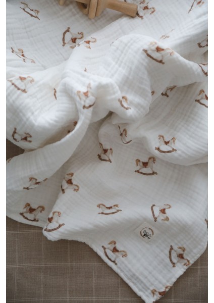 Çift Katlı Nostaljik At Desenli Organik Müslin Örtü