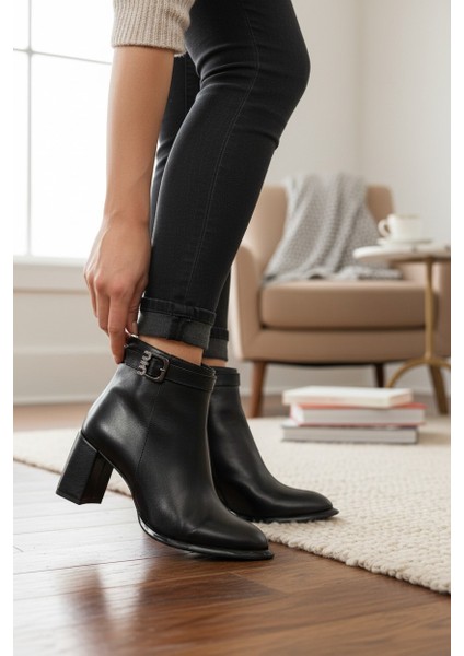 Le_guzzi Kadın Siyah Fermuarlı Tokalı Kadın Bot