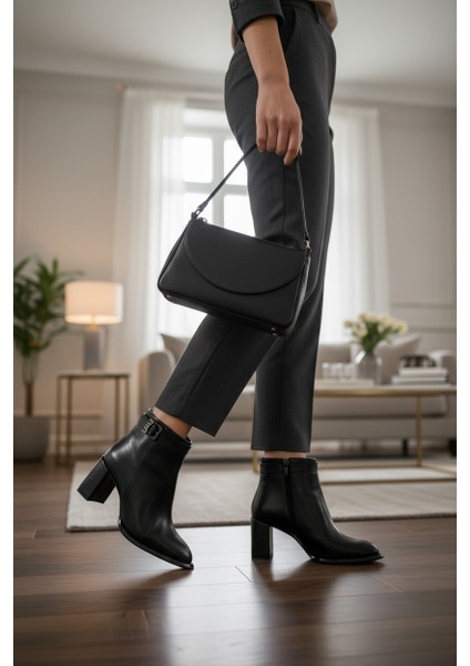 Le_guzzi Kadın Siyah Fermuarlı Tokalı Kadın Bot fiyatları