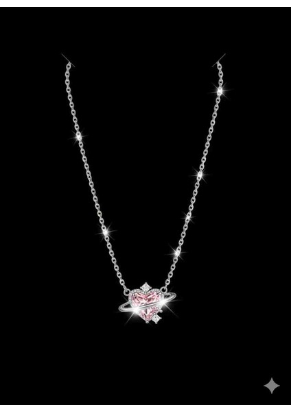 🪐 Pembe Kalp ve Gezegen Temalı Çelik Kolye - Cosmic Love Serisi