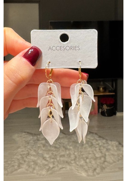 Kadın Kuş Tüyü Sallantılı Küpe