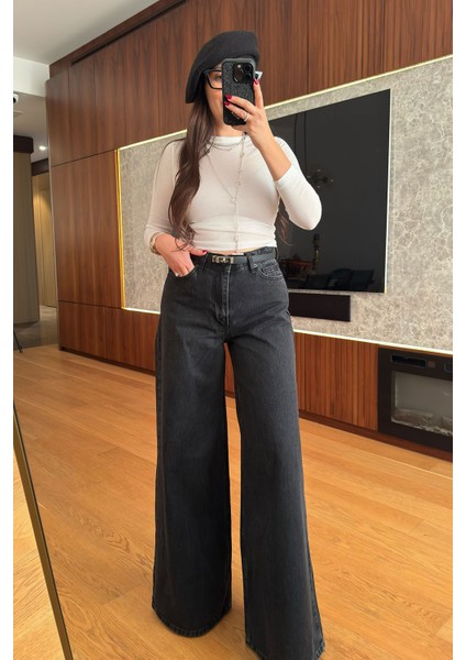 Ekstra Geniş Paça Jean- Siyah fiyatları