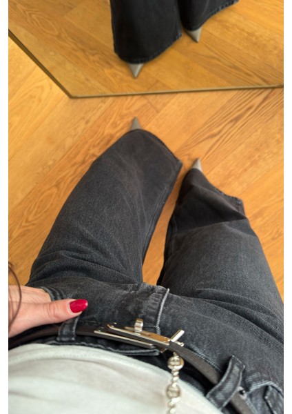 Ekstra Geniş Paça Jean- Siyah indirimleri