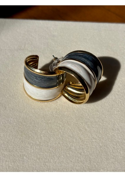 Halka Beyaz Gri Sedefli Küpe fiyatları