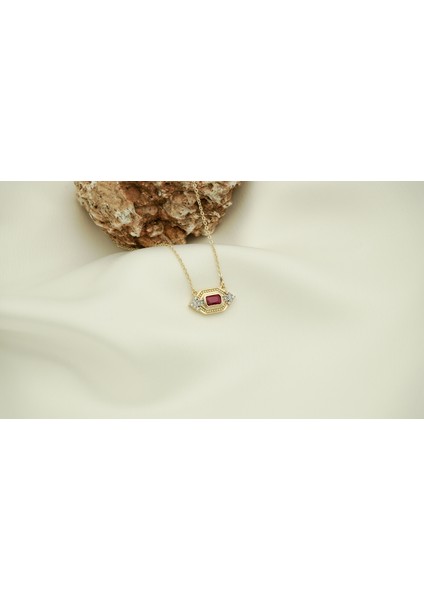 Çelik Perla Gold Bordo Kolye fiyatları