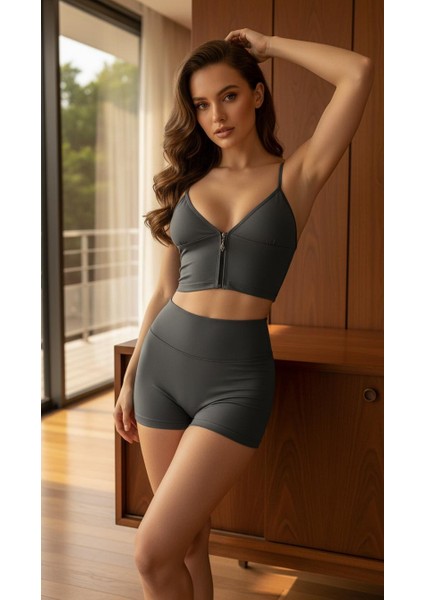 Fermuarlı Askılı Dalgıç Kumaş Pedli Crop Büstiyer