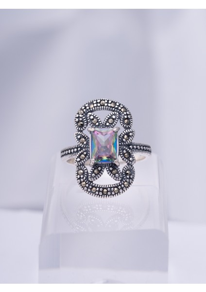 Gökkuşağı Işıltılı Markazit Taşlı 925 Ayar Gümüş Kadın Yüzük – Vintage ve Büyüleyici Tasarım modelleri