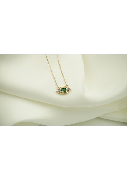 Çelik Perla Gold Yeşil Kolye modelleri