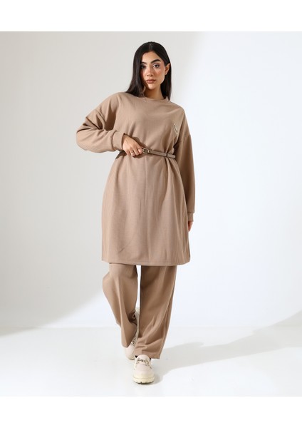 Kemer Detay Selanik Trend Iki Parça Takım