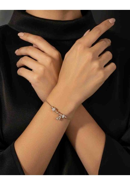 ​💖 Rose Gold Kalp Charm'lı Taş Detaylı Tekli Bileklik
