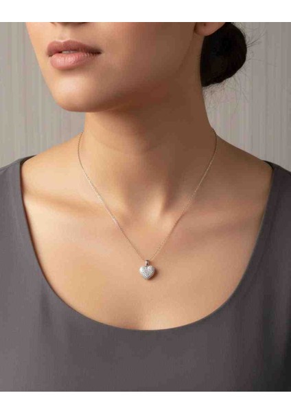 ​💎 Pave Taşlı 3 Boyutlu Kalp Kolye - Kararmaz Çelik Silver Tonu