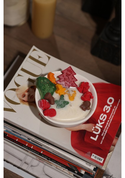 Tarçın ve Vanilya Kokulu %100 Doğal Soya Dekoratif Yılbaşı Mumu Beyaz 2 Ahşap Fitilli modelleri