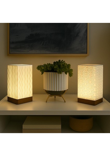 Modern Desenli Masa Lambası Seti – Sıcak Işık, Minimal Premium Aydınlatma
