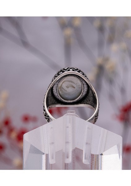 Duman Beyazı Doğal Taşlı 925 Ayar Gümüş Erkek Yüzük – Şık ve Gösterişli Tasarım indirimleri