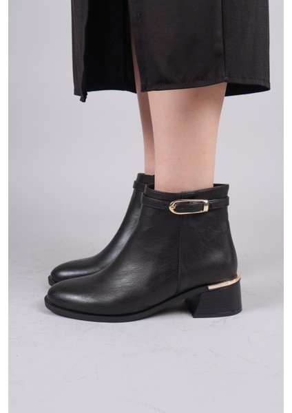 Linz Bileği Kemerli Alçak Topuklu Bot Siyah
