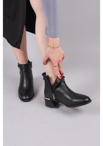Linz Bileği Kemerli Alçak Topuklu Bot Siyah indirimleri