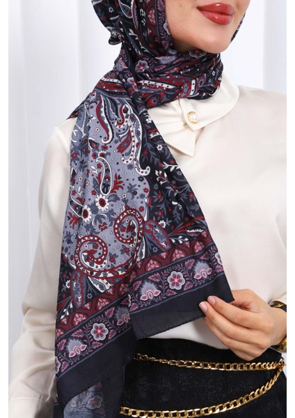 Siyah Desenli Kraş Şal fırsatları