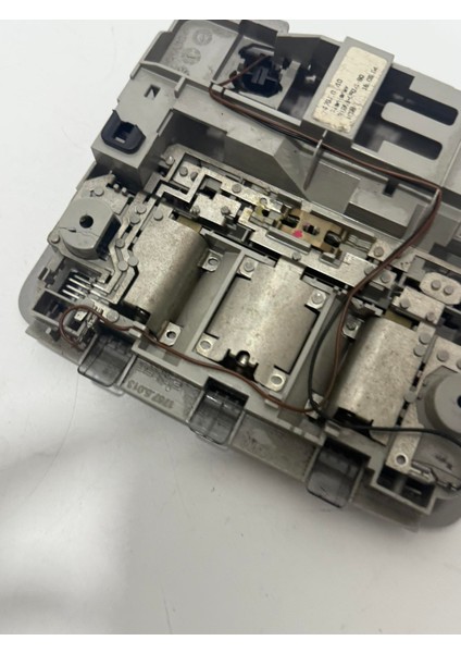 Toyota Avensis Tavan Lambası 2004 17675013 Çıkma Parça indirimleri