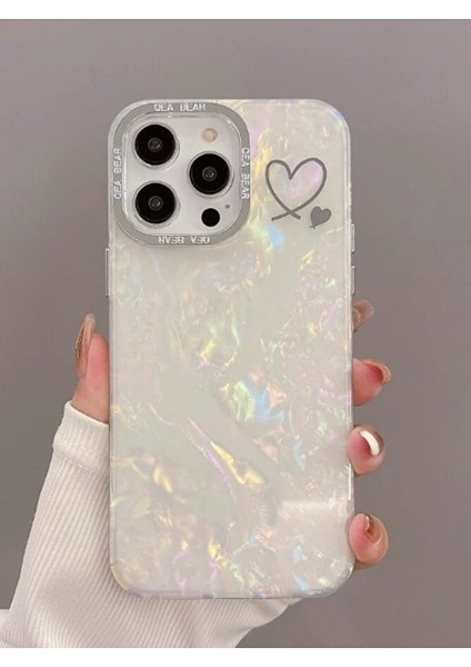 Iphone 15 Pro Max Uyumlu Beyaz Hologramlı Gümüş Kalp Baskılı Yanları Silikon Kamera Koruyucu Kılıf fiyatları