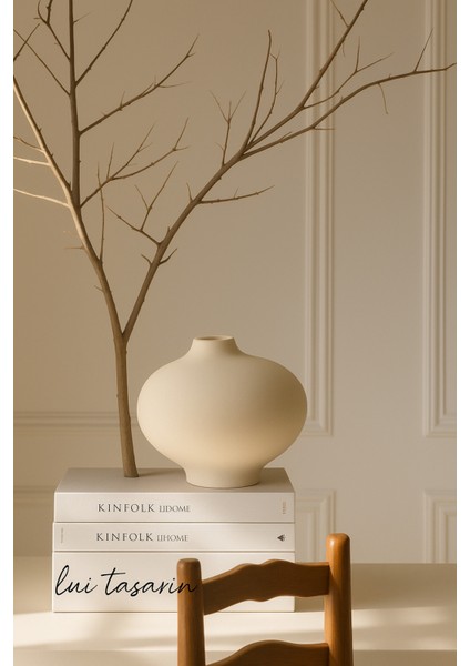 Vazo Krem Rengi Asimetrik Seramik Mia Sade Iskandinav Japandi Tarzı Modern Vazo modelleri