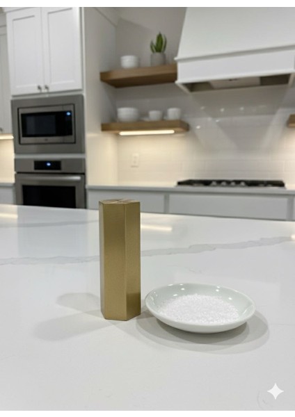 Tuzluk El Yapımı Som Pirinç Tuzluk – 2.5x7.5 cm | Şık ve Dayanıklı Altıgen Tasarım