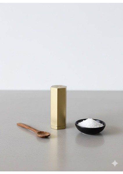 Tuzluk El Yapımı Som Pirinç Tuzluk – 2.5x7.5 cm | Şık ve Dayanıklı Altıgen Tasarım fiyatları