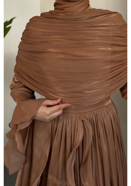 Naruna Pelerinli Fırfırlı Abiye Karamel indirimleri