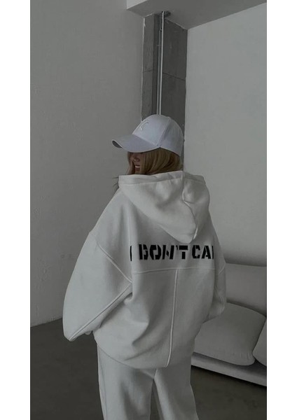 Nakış Işlemeli Üç Iplik Sweat Takım- Beyaz modelleri