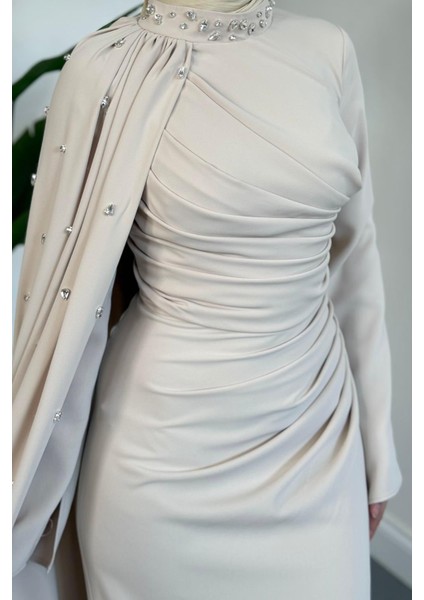 Astana Yandan Taşlı Abiye Krem fırsatları