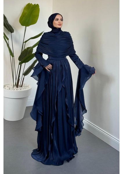 Naruna Pelerinli Fırfırlı Abiye Lacivert