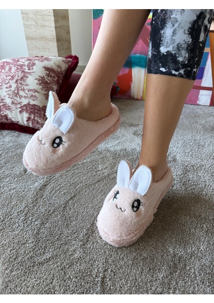 Kadın Sessiz Taban Çok Yumuşak ve Hafif Tavşan Desen Peluş Ev Terliği modelleri