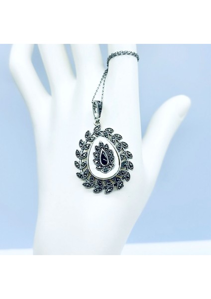 Margazit Sedef ve Oltu Taşı İşçilikli 925 Ayar Gümüş Kolye fırsatları