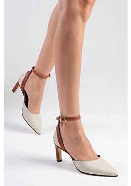 Kadın Topuklu Ayakkabı Bej Renk Suni Deri 6 cm Koni Tabanlı Bilek Bantlı