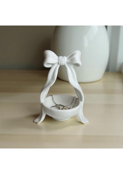 Beyaz Renk Fiyonk Takı Kutusu Dekor fiyatları